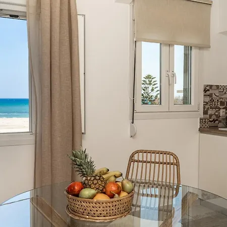 Coastal Key 10 * Gazi